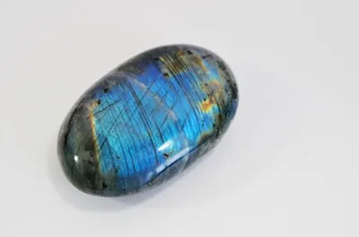 Meaning of Labradorite Dreams: Transformation and Spiritual Awakening