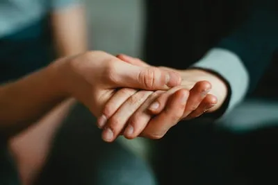 Understanding the Symbolism of Holding Hands in Dreams: Love, Connection, and Intimacy Revealed