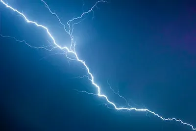 Decrypting Lightning Dreams: Insight, Transformation, and Divine Power