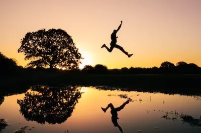 Unlocking the Spiritual Meaning of Jumping Dreams