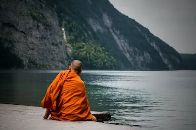 Dreaming of a Monk: Unveiling Spiritual Meanings and Emotional Insights