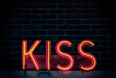 Decoding the Romantic Meaning of Kissing Your Crush in Dreams