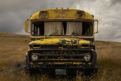 Unraveling the Meaning of Dreaming About a Yellow School Bus